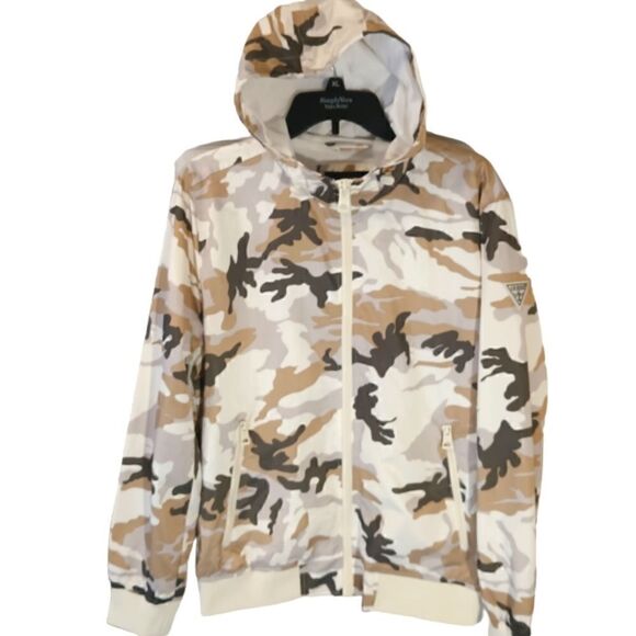 Guess lightweight Camo hooded bomber jacket windbreaker size M - Picture 3 of 9
